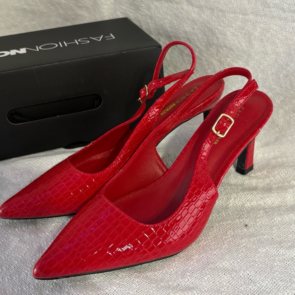 Red Kitten Fashion Nova Heels